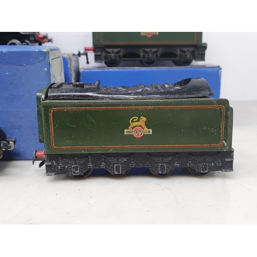 80 - Two boxed Hornby Dublo EDL12 'Duchess of Montrose', one with boxed Tender the other unboxed, and a b... 