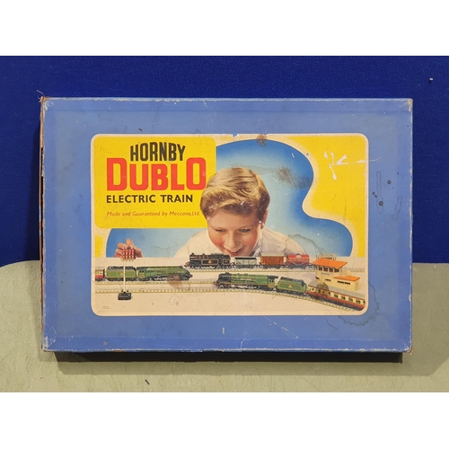 92 - A boxed Hornby Dublo EDP11 'Silver King' Passenger Set, box lid fair, base good, contents VG-E