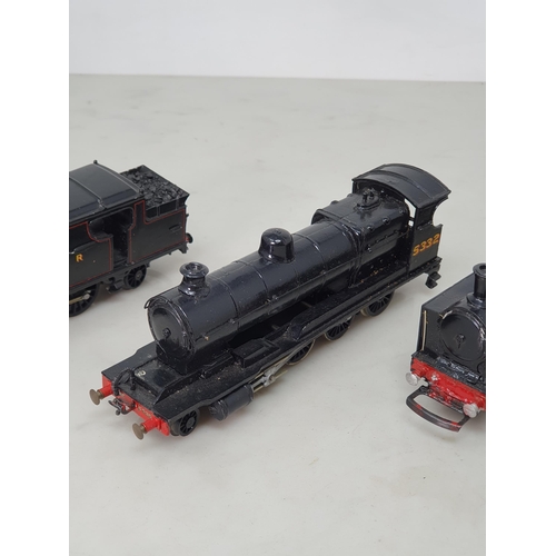 425 - Three kit built 00 gauge LNER Locomotives including N5 0-6-2T, F6 4-4-2T and 04 Class 2-8-0 Locomoti... 