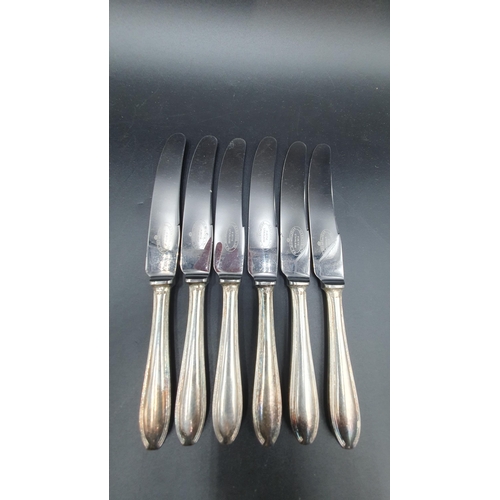 118 - A Set of George V silver Art Deco Cutlery for six with reeded stems, London 1933, Viz: Dinner and De... 