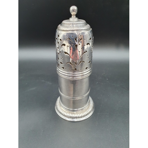 15 - A Queen Anne silver Sugar Caster with gadroon friezes and knop finial, date letter only visible for ... 