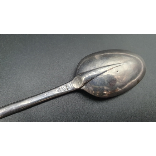 96 - A Georgian silver Marrow Scoop/Table Spoon with rat tail bowl, marks worn