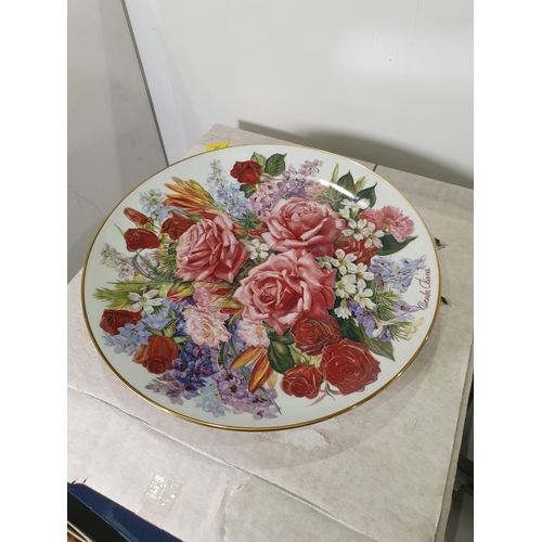 320 - A quantity of Boxed Collectors Plates including some Royal Copenhagen, Hutschenreuther floral plate,... 