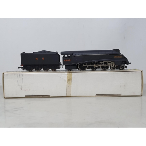 1072 - A boxed Wrenn 2213 A4 Locomotive 'Peregrine' in 'NE' black livery, box E, model E-NM