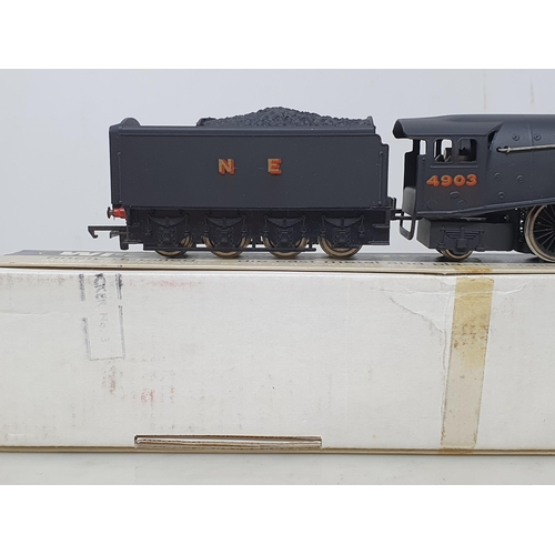 1072 - A boxed Wrenn 2213 A4 Locomotive 'Peregrine' in 'NE' black livery, box E, model E-NM