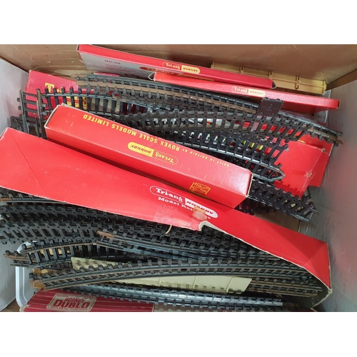 501 - Four boxes of empty Hornby Dublo Boxes, Triang 00 gauge Track and various lineside accessories (R3)