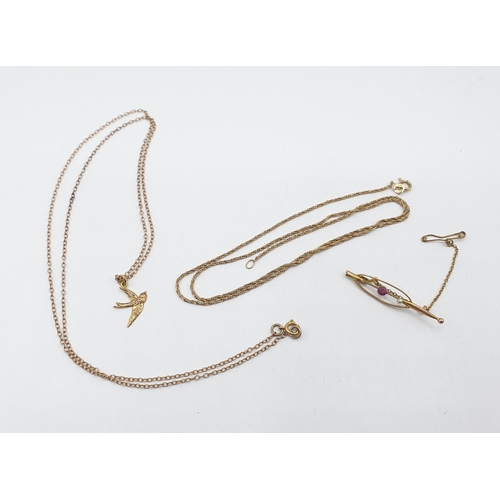 206 - A 9ct gold ropetwist Chain, a 9ct gold Bluebird Pendant on fine chain and a Brooch A/F, approx 7.80g... 