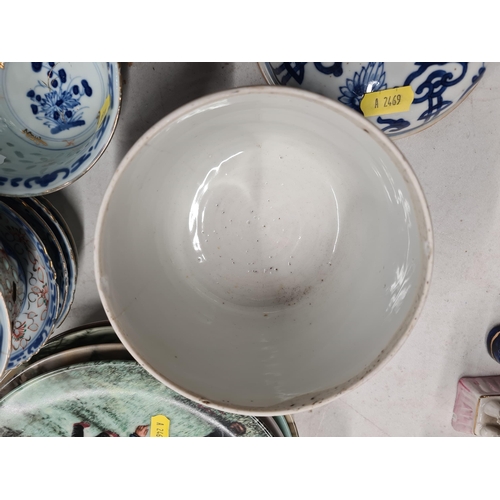 304 - A Chinese blue and white lidded Jar, Soup Bowls and Collector's Plates (R5)