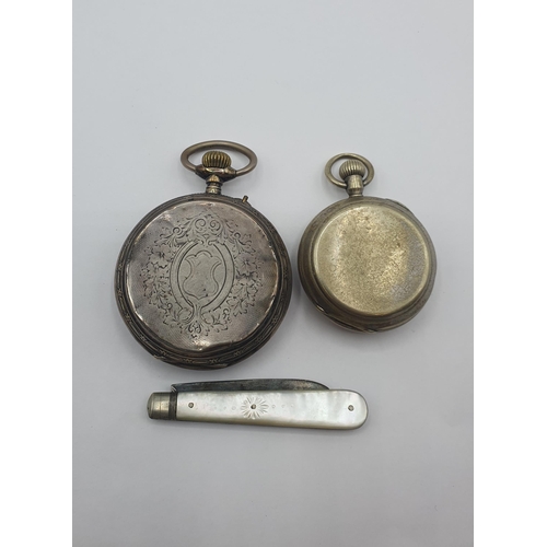 155 - A Russian silver cased open faced, keyless wind Pocket Watch the white enamel dial with 1 to 12 in r... 