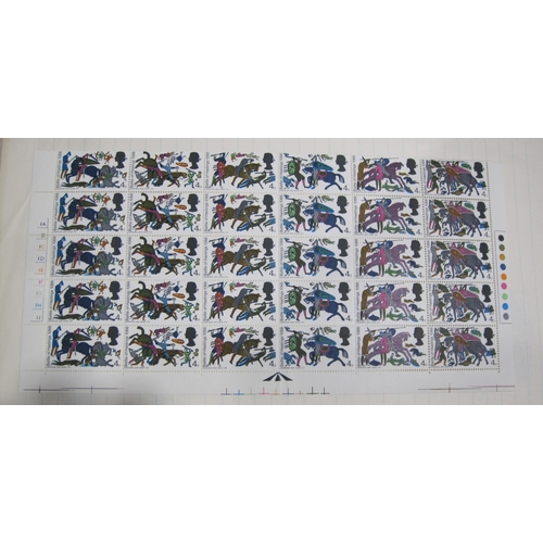 502 - A selection of mint GB KGV1 /QE11 Stamps on loose leaves and in albums, together with a miscellaneou... 