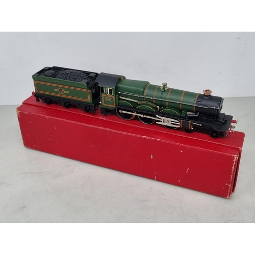 1001 - A boxed Hornby Dublo 2220 'Denbigh Castle' Locomotive, unused and in mint condition, box in superb c... 