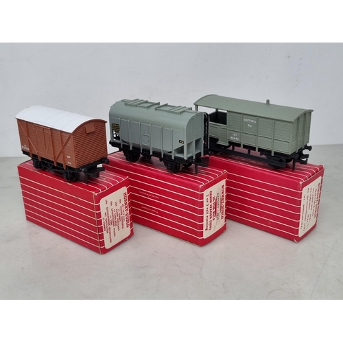 1006 - Three boxed Hornby Dublo Export Wagons; 4462 W.R. Goods Brake, 4475 Ventilated Van and 4825 Grain Wa... 