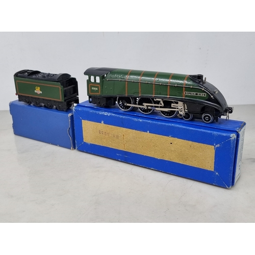 1008 - A boxed Hornby Dublo EDL11 gloss 'Silver King' Locomotive, unused. Locomotive shows no signs of use ... 