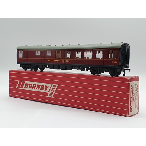 1047 - A boxed Hornby Dublo 4071 B.R. Restaurant Car, unused. Restaurant car is unused but slight mark at o... 