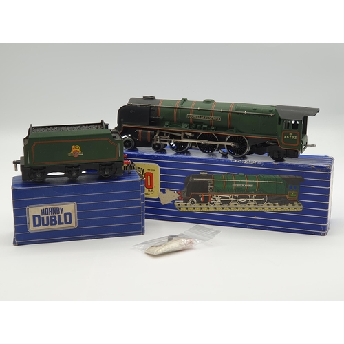 1053 - A rare boxed Hornby Dublo L12 'Duchess of Montrose', unused and in mint condition. Showing no signs ... 