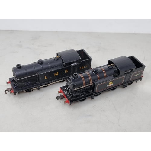 1076 - Two unboxed Hornby Dublo 3-rail 0-6-2T Locomotives, one in LMS matt black and the other in BR gloss ... 