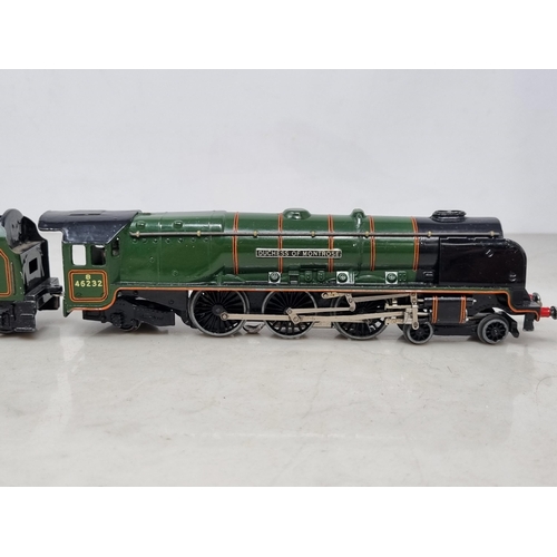 1079 - A boxed Hornby Dublo EDL12 gloss 'Duchess of Montrose' and associated unboxed Tender