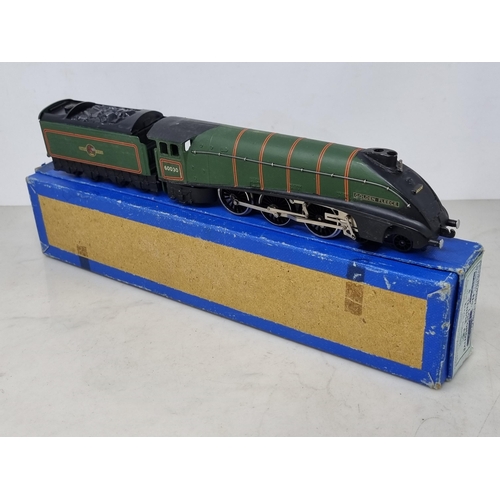 1081 - A Hornby Dublo 2-rail A4 Locomotive 'Golden Fleece' in BR matt green livery in 3-rail box