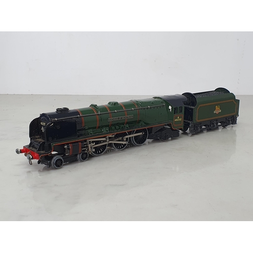 1096 - A boxed Hornby Dublo EDL12 gloss 'Duchess of Montrose' Locomotive and unboxed associated Tender, loc... 