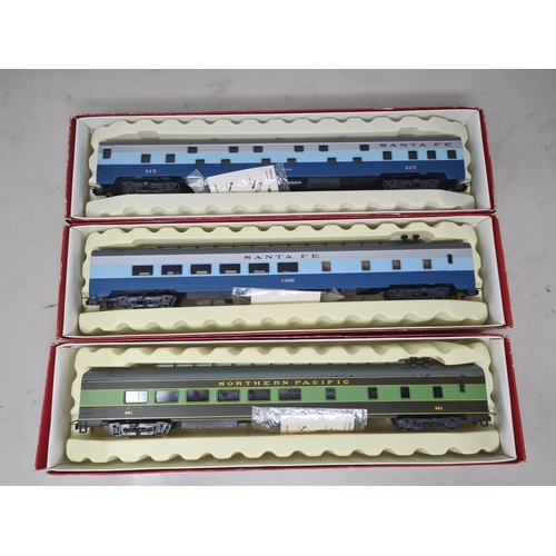 1110 - Twelve boxed Rivarossi HO scale Coaches