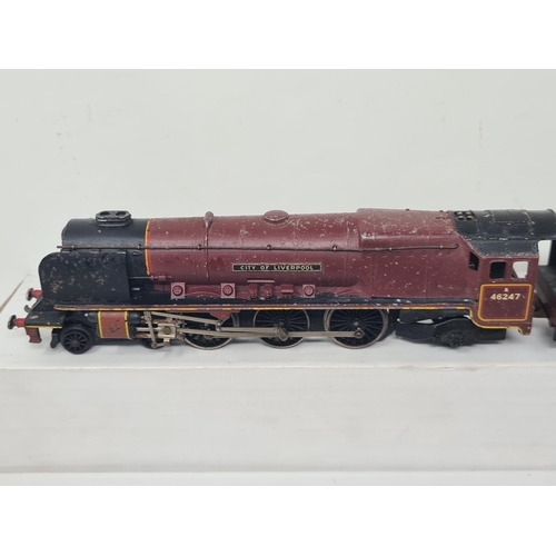 1117 - Four unboxed Hornby Dublo 2-rail Locomotives including 'City of Liverpool', 2-6-4T, and two 0-6-0 di... 