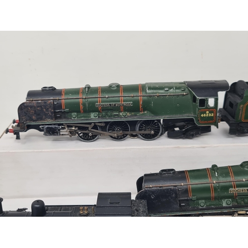 1118 - A tray of assorted 00 gauge including two Mainline 0-6-0T J52 Locomotives, a Hornby 'Jinty' 0-6-0T, ... 