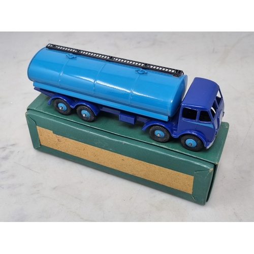 1211 - A boxed Dinky Supertoys No.504 blue Foden 14-ton Tanker, Nr M-M, green box superb