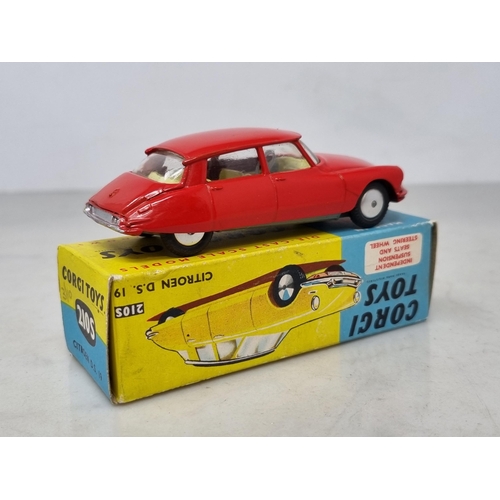 1287 - A boxed Corgi Toys No.210S Citroen DS19, Nr M-M, box Ex