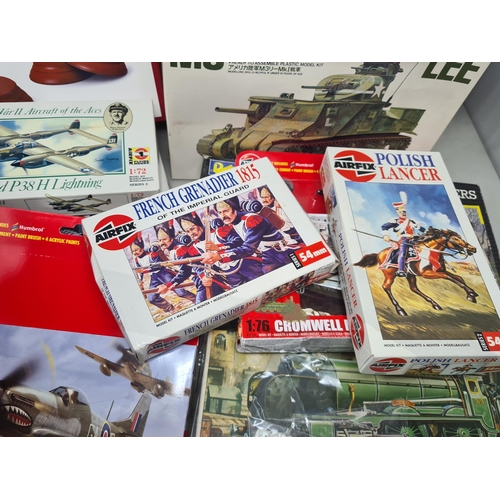 1346 - Nine boxed plastic Kits including Airfix 'Mayflower', Tamiya British S.A.S. Jeep, ARV M-10 Tank Dest... 