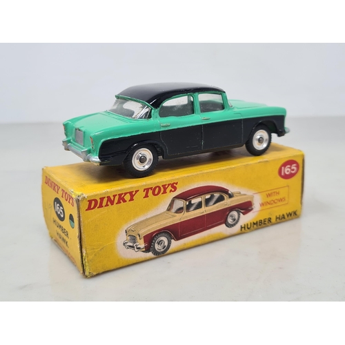 1383 - A boxed Dinky Toys No.165 green and black Humber Hawk, Ex, box VG-Ex