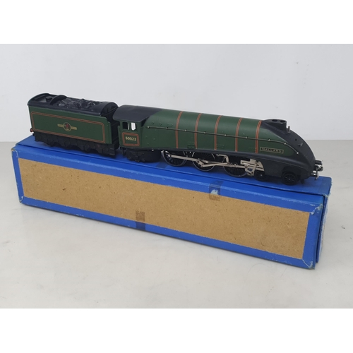 1040 - A boxed Hornby Dublo 3211 nickel silver 'Mallard' Locomotive, unused and in mint condition showing n... 