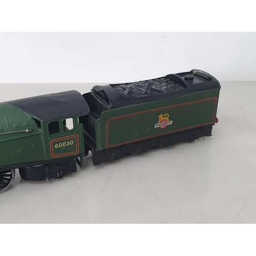 1073 - Two unboxed Hornby Dublo 3-rail A4 Locomotives 'Golden Fleece' and 'Sir Nigel Gresley'