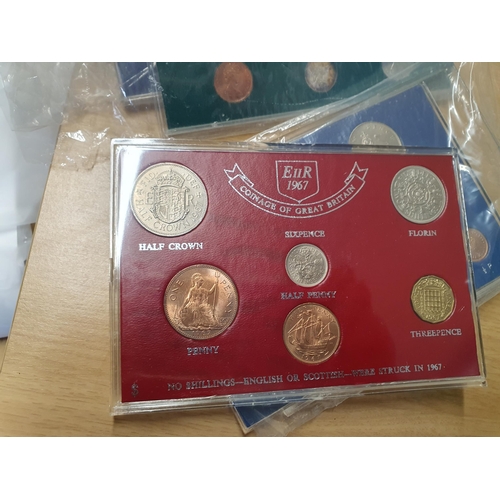 248 - A Collection of mainly modern Commemorative Coins in Sandhill type cases including Crowns 1890, 1896... 