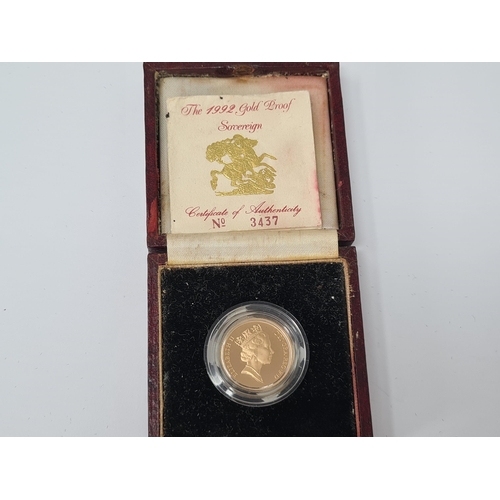 263 - An Elizabeth II Proof Sovereign 1992, in case of issue, with certificate, A/F