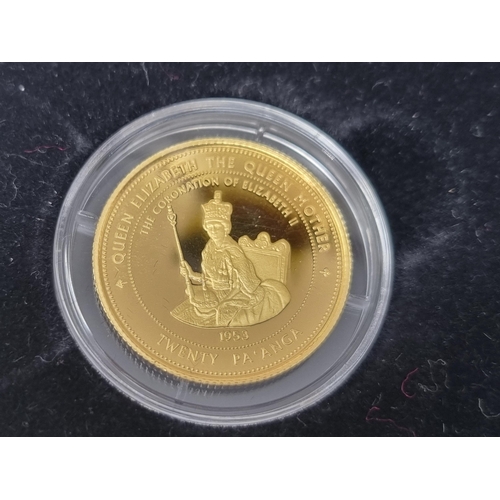 295 - A Tonga 14ct gold Twenty Pa'anga 1995, in case with certificate