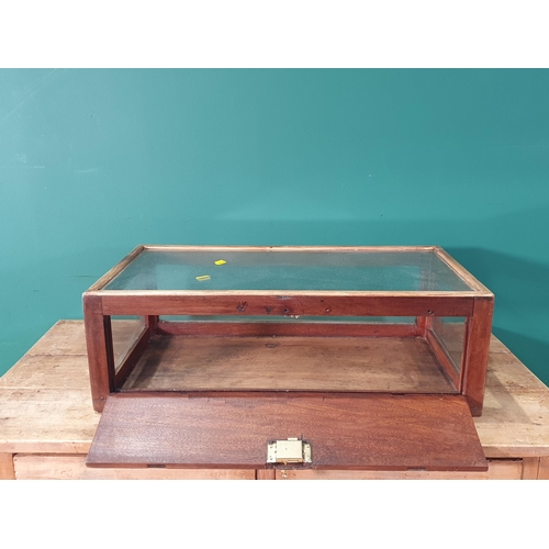 674 - A glazed Counter Top Display Cabinet, 8