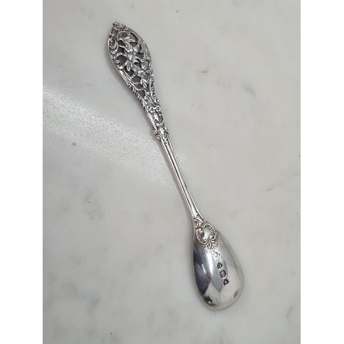 116 - A Victorian silver Spoon with ornate floral decoration, London 1895, four various silver Spoons, gol... 