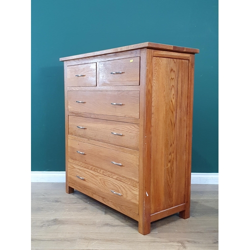 37 - A modern light wood Chest of two short short and four long drawers, 3ft 3in W (R4)