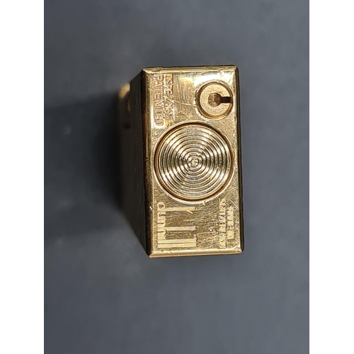 91 - A Dunhill Rollagas Cigarette Lighter in gilt metal case, in original Box