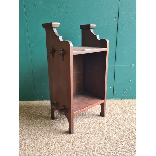 20 - A small mahogany table top Bookcase 1ft 9in H x 11in W