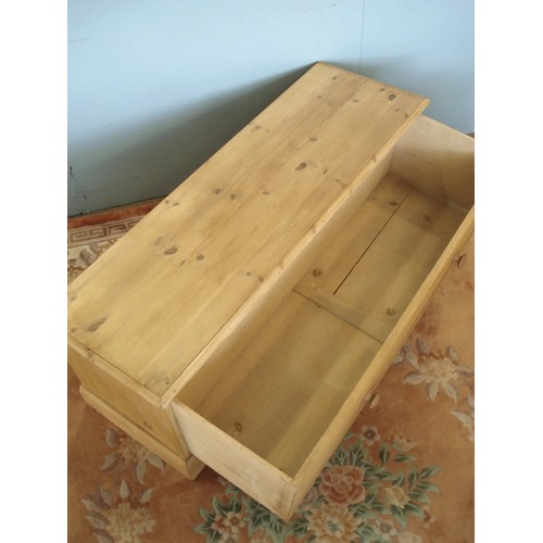 30 - A pine Window Box fitted single drawer 4ft 10in W x 1ft 8in H x 1ft 7in D