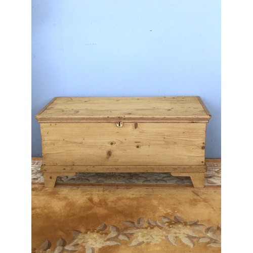 54 - An antique pine Blanket Chest on angled bracket feet 3ft 2in W x 1ft 5in H x 1ft 7in D