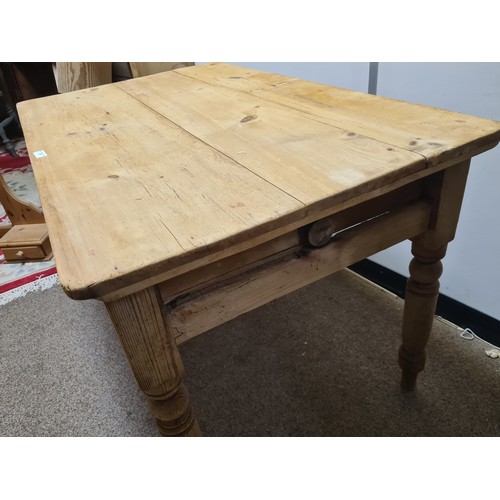 177 - A Victorian pine Farmhouse Table raised on turned supports A/F (3ft 11in W x 2ft 6in H