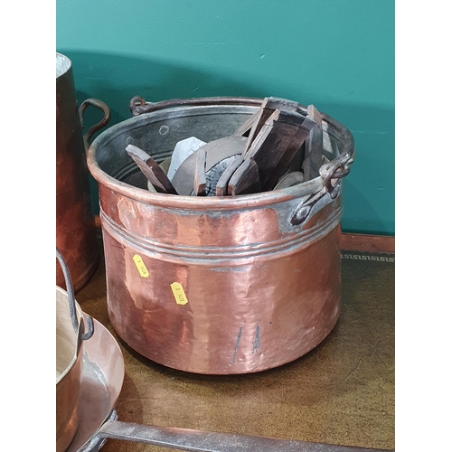 456 - An antique copper Cooking Pot, an antique Saucepan, a copper Coal Bin and a Jardinière (R2)