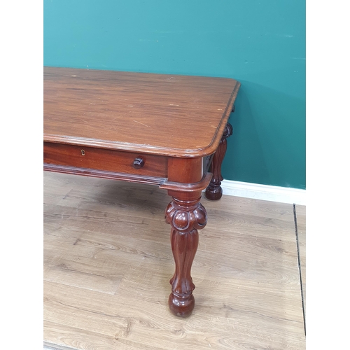 32 - A Victorian mahogany Library Table fitted two drawers to each side 5ft W x 2ft 5in H (R3)