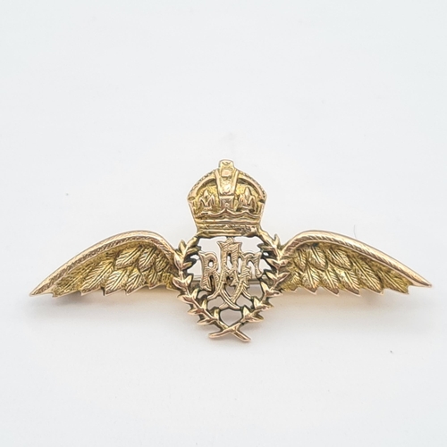 207 - An RAF Sweetheart Brooch, stamped 9ct, approx 4.30gms