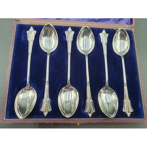 123 - Six Victorian silver Teaspoons with fancy stems, Birmingham 1900, in case