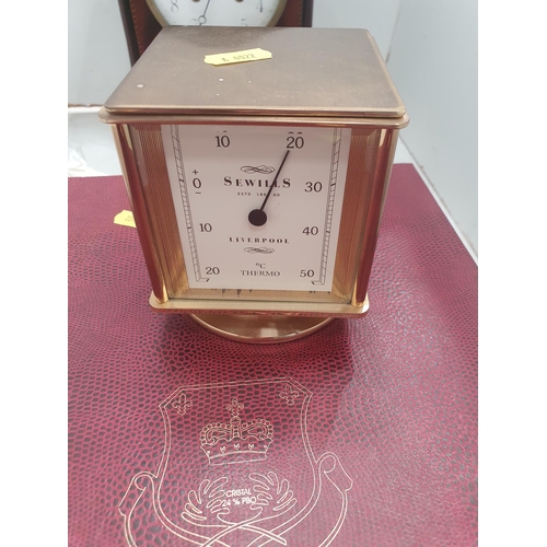 331 - A mahogany cased Mantel Clock, 3.5