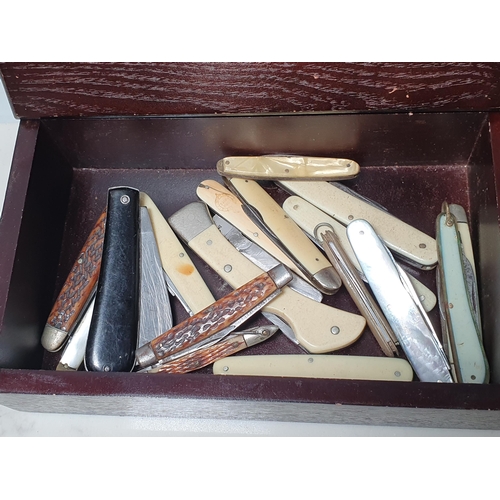 357 - Two boxes of Pen and Pocket Knives including some antique with antler, bone and mother of pearl case... 