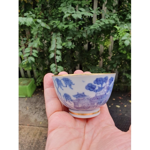 480 - Five Chinese Blue & White Dishes with shaped rims with gilt highlights decorated with pagoda and fen... 